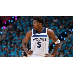Oklahoma City Thunder ja Minnesota Timberwolves ovat läntisen konferenssin viimeiset haastajat